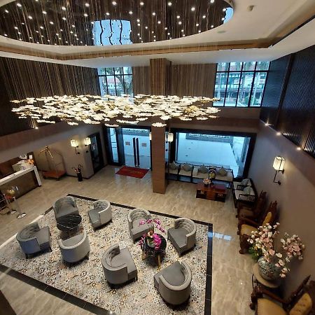 Christee Suites Hotel Malacca Exterior photo