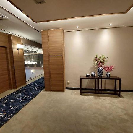 Christee Suites Hotel Malacca Exterior photo